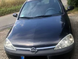 Schwarz Gebraucht 2002 Opel Corsa Eco Limousine | 1.650 € (Fairer Preis)
