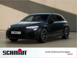 Mythosschwarz metallic Gebraucht 2024 Audi RS3 Sportback Ambiente Kleinwagen | 63.820 € (Teuer)