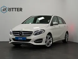 Weiß Gebraucht 2015 Mercedes B180 Urban Van / Kleinbus | 14.690 € (Fairer Preis)