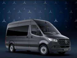Grau Gebraucht 2022 Mercedes Sprinter Van | 43.999 €
