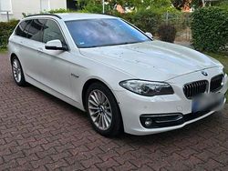 Weiß Gebraucht 2015 BMW 525 Luxury Line Kombi | 14.000 € (Guter Preis)
