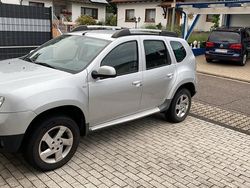 Silber Gebraucht 2011 Dacia Duster SUV | 7.500 € (Etwas zu teuer)