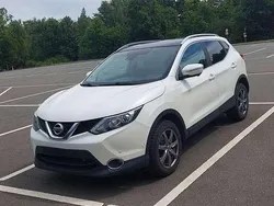 Weiß Gebraucht 2014 Nissan Qashqai Acenta SUV | 9.800 € (Etwas zu teuer)