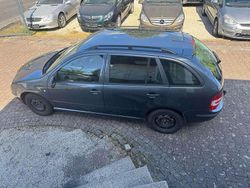 Anthracite grau mettalic Gebraucht 2007 Skoda Fabia Cool Edition Kleinwagen | 490 € (Superpreis)