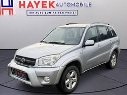 Silber Gebraucht 2005 Toyota RAV4 Sol SUV | 5.900 € (Fairer Preis)