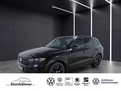Grenadillschwarz (schwarz) Gebraucht 2024 VW Touareg R-line SUV | 75.985 € (Etwas zu teuer)