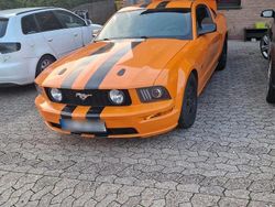 Orange Gebraucht 2005 Ford Mustang GT Coupé | 10.990 € (Guter Preis)