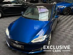 Deep blue metallic Gebraucht 2020 Tesla Model S Long Range AWD Limousine | 43.750 €