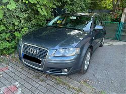 Grau Gebraucht 2007 Audi A3 Sportback Ambiente Kleinwagen | 3.900 € (Guter Preis)