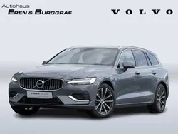 Grau Gebraucht 2021 Volvo V60 Inscription Kombi | 32.990 € (Guter Preis)