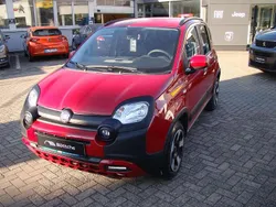 Andere Gebraucht 2024 Fiat Panda Red Kleinwagen | 15.990 € (Etwas zu teuer)