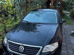 Schwarz Gebraucht 2005 VW Passat Limousine | 2.690 € (Fairer Preis)