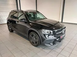 Schwarz Gebraucht 2023 Mercedes GLB180 AMG line SUV | 35.990 € (Fairer Preis)