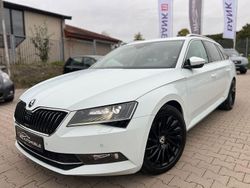 Weiß Gebraucht 2017 Skoda Superb Style Kombi | 16.499 € (Fairer Preis)