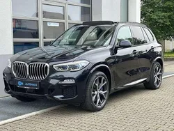 Carbonschwarz Gebraucht 2021 BMW X5 M Sport SUV | 51.790 € (Etwas zu teuer)