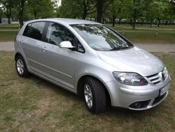Silber metallic Gebraucht 2007 VW Golf Plus Cross Van / Kleinbus | 11.500 €