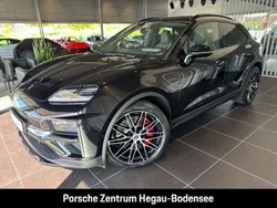 Tiefschwarzmetallic Gebraucht 2025 Porsche Macan Turbo Sport SUV | 129.900 € (Etwas zu teuer)