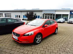 Passion red Gebraucht 2014 Volvo V40 Basis Kombi | 9.900 € (Fairer Preis)