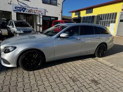 Silber metallic Gebraucht 2018 Mercedes E220 Kombi | 21.700 € (Superpreis)