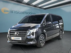 Schwarz Neu 2025 Mercedes Vito Van / Kleinbus | 58.099 €