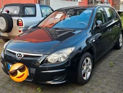 Schwarz Gebraucht 2009 Hyundai i30 Classic Limousine | 3.800 € (Fairer Preis)