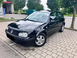 Schwarz Gebraucht 2000 VW Golf IV Edition Limousine | 1.499 € (Fairer Preis)