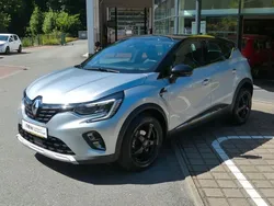 Grau Gebraucht 2021 Renault Captur Intens SUV | 17.990 € (Guter Preis)