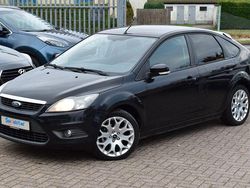 Schwarz Gebraucht 2009 Ford Focus Sport Limousine | 1.890 € (Guter Preis)