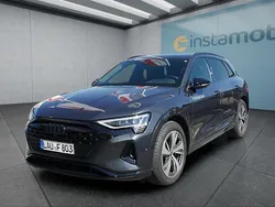 Grau Gebraucht 2023 Audi Q8 e-tron S-Line SUV | 52.699 € (Guter Preis)