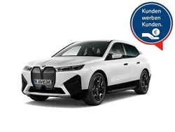 Weiss Gebraucht 2023 BMW iX Sport Line SUV | 54.336 € (Fairer Preis)