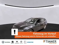 Grau Gebraucht 2022 VW Passat Business Kombi | 19.980 € (Fairer Preis)