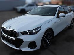 Weiß Gebraucht 2025 BMW 520 M Sport Kombi | 49.990 € (Superpreis)
