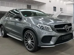 Grau Gebraucht 2018 Mercedes GLE43 AMG AMG Limousine | 49.990 € (Teuer)