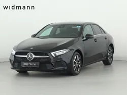 Schwarz Gebraucht 2021 Mercedes A180 Limousine | 17.850 € (Guter Preis)