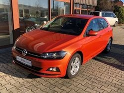 Orange Gebraucht 2018 VW Polo Comfortline Limousine | 13.930 € (Fairer Preis)