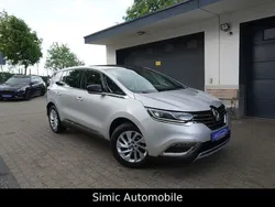 Platingrau Gebraucht 2017 Renault Espace Intens Van / Kleinbus | 17.999 € (Fairer Preis)