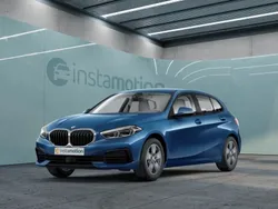 Blau Gebraucht 2022 BMW 118 Kleinwagen | 26.400 € (Etwas zu teuer)