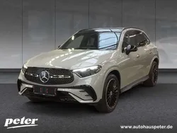 Grau Gebraucht 2025 Mercedes GLC450 Style SUV | 87.870 € (Etwas zu teuer)