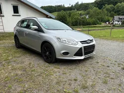 Silber Gebraucht 2012 Ford Focus Trend Kombi | 3.990 € (Fairer Preis)