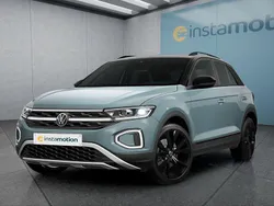 Blau Neu 2025 VW T-Roc SUV | 32.449 € (Fairer Preis)