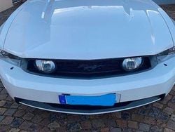 Weiß Gebraucht 2010 Ford Mustang GT Cabrio | 22.500 € (Etwas zu teuer)
