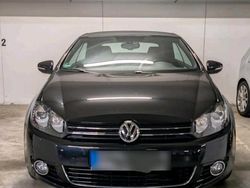 Schwarz Gebraucht 2011 VW Golf Cabriolet Cabrio | 10.850 € (Teuer)