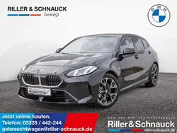 Black sapphire Gebraucht 2025 BMW 120 M Sport Kleinwagen | 33.950 € (Superpreis)