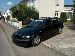 Schwarz Gebraucht 2003 BMW 320 Kombi | 2.500 € (Fairer Preis)