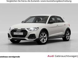 Cortinaweiß Gebraucht 2024 Audi A1 Basis Kleinwagen | 27.940 € (Fairer Preis)