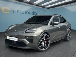 Grün Neu 2025 Porsche Macan SUV | 132.599 €