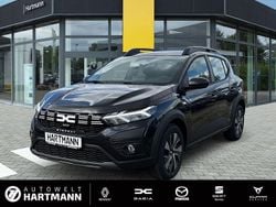 Perlmuttschwarz metallic (schwarz) Neu 2025 Dacia Sandero Expression Kleinwagen | 21.470 €