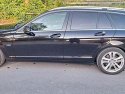 Schwarz Gebraucht 2012 Mercedes C220 Avantgarde Limousine | 8.000 € (Guter Preis)