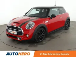 Rot Gebraucht 2017 Mini Cooper S Kleinwagen | 16.870 € (Guter Preis)