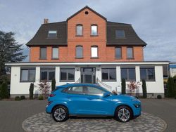 Blau Gebraucht 2021 Hyundai Kona Select SUV | 14.600 € (Guter Preis)